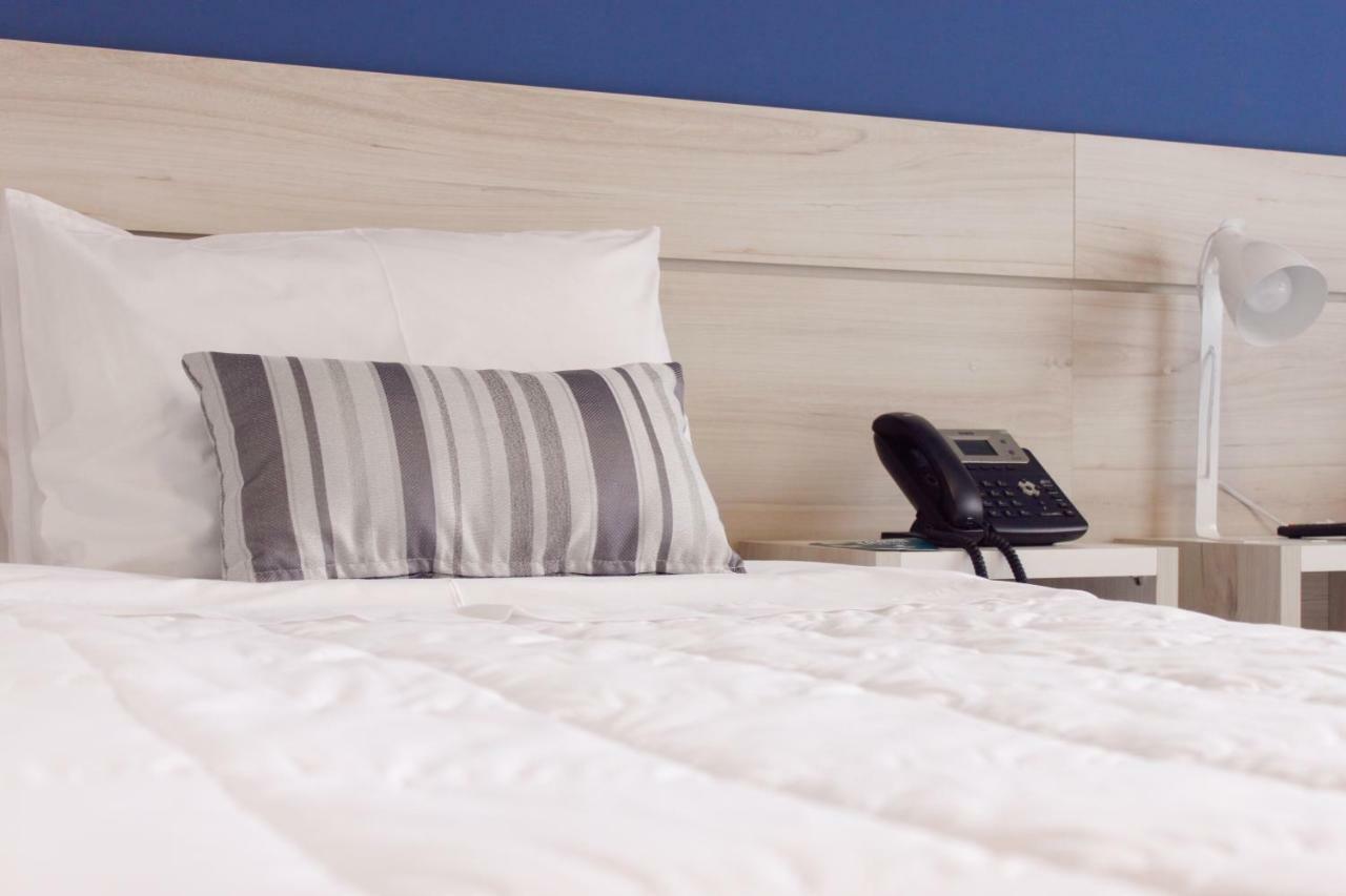 Nova Hotel Сиудад дел Есте Екстериор снимка