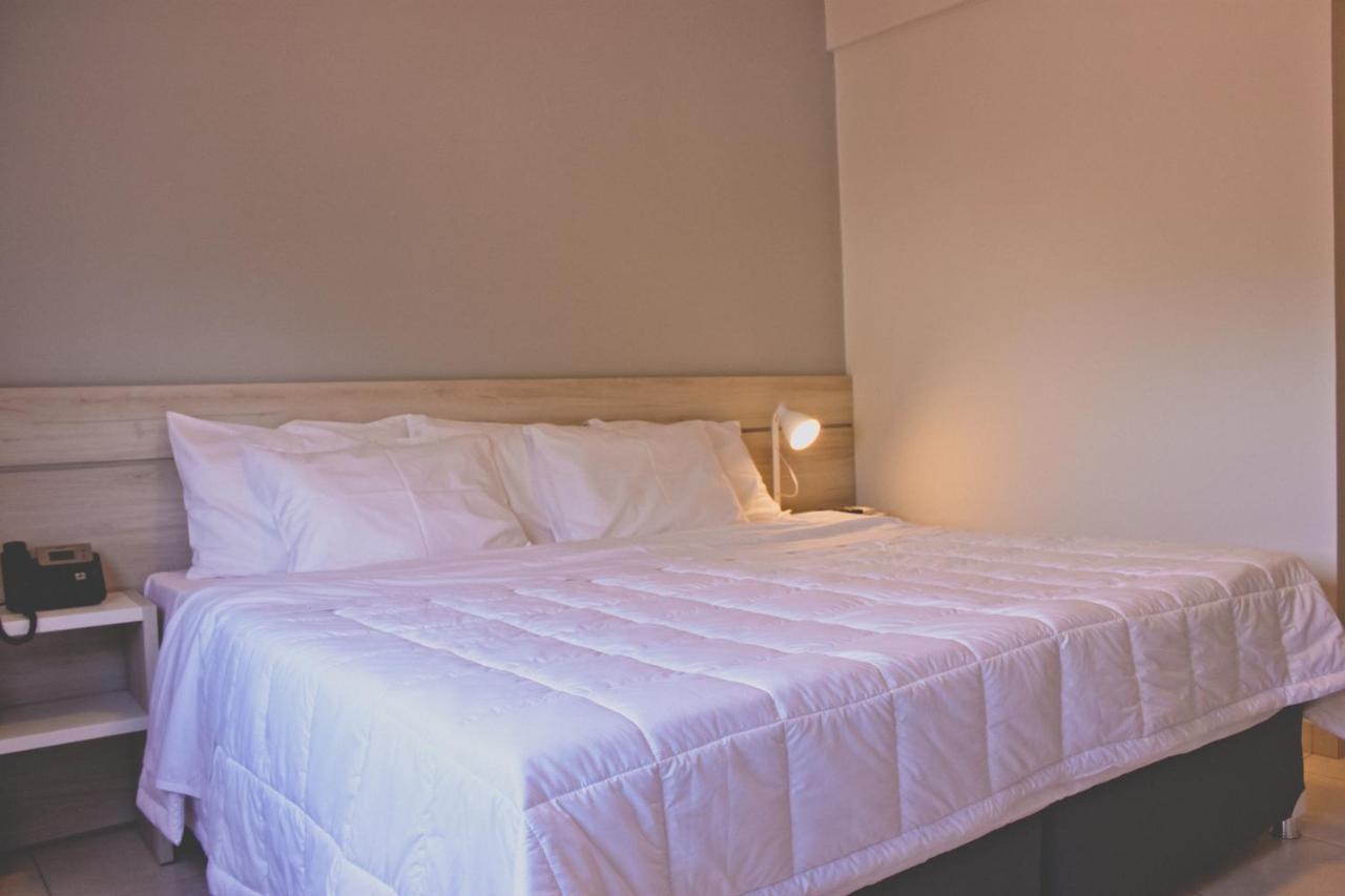Nova Hotel Сиудад дел Есте Екстериор снимка