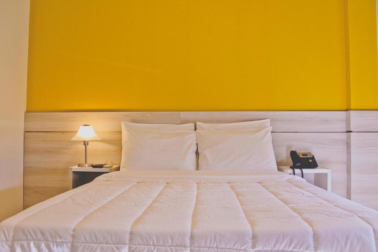 Nova Hotel Сиудад дел Есте Екстериор снимка